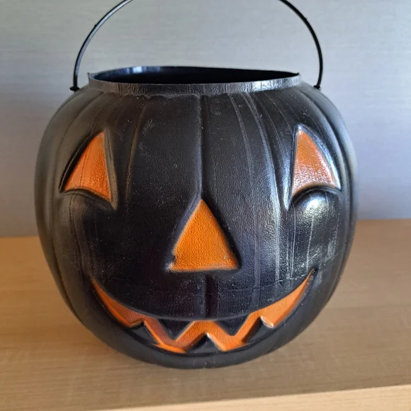 Vintage Black/Orange Pumpkin HALLOWEEN BUCKET - Picture 5 of 11